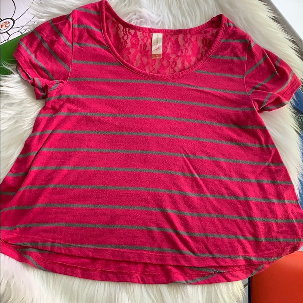 Cute pink striped top size medium 7 / 9‎ lace back
